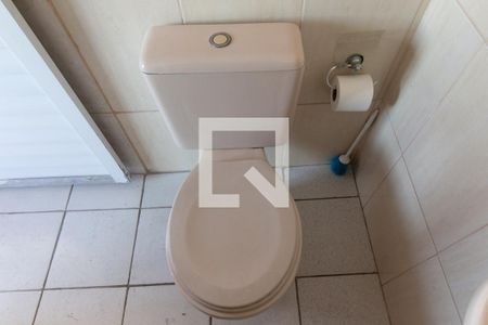 Casa para alugar com 350m², 4 quartos e 6 vagas Casa para alugar com 350m², 4 quartos e 6 vagasLavabo do Salão de Festa