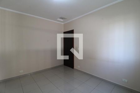 Quarto de casa para alugar com 1 quarto, 40m² em Jardim Guarapiranga, São Paulo