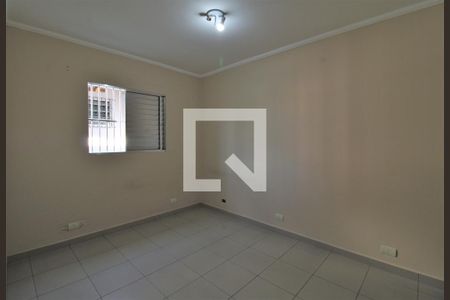 Quarto de casa para alugar com 1 quarto, 40m² em Jardim Guarapiranga, São Paulo