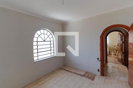 Casa à venda com 1000m², 13 quartos e 4 vagasQuarto 02