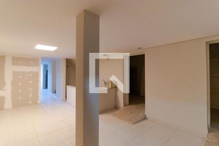 Casa à venda com 1000m², 13 quartos e 4 vagasporão
