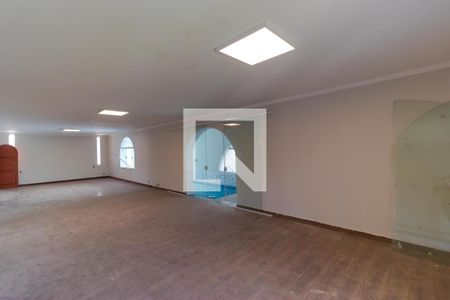 Casa à venda com 1000m², 13 quartos e 4 vagasSala 02