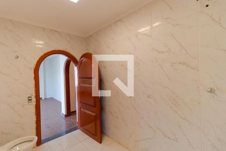 Casa à venda com 1000m², 13 quartos e 4 vagasBanheiro da Suíte 04