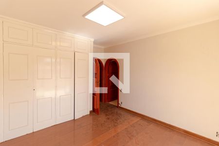 Casa à venda com 1000m², 13 quartos e 4 vagasSuíte 06