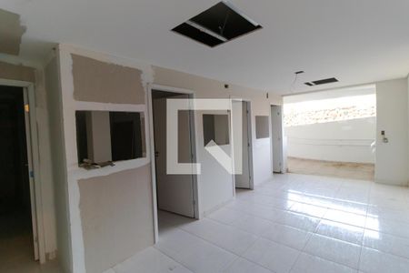 Casa à venda com 1000m², 13 quartos e 4 vagasporão