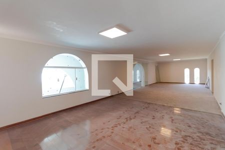 Casa à venda com 1000m², 13 quartos e 4 vagasSala 02