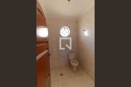 Casa à venda com 1000m², 13 quartos e 4 vagasBanheiro 01