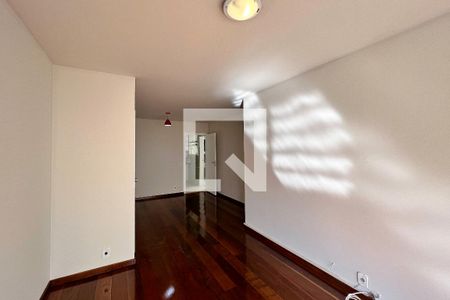 Sala de apartamento para alugar com 3 quartos, 90m² em Vila Uberabinha, São Paulo
