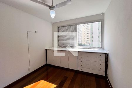 Quarto 1 de apartamento para alugar com 3 quartos, 90m² em Vila Uberabinha, São Paulo
