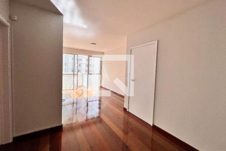 Sala de apartamento para alugar com 3 quartos, 90m² em Vila Uberabinha, São Paulo