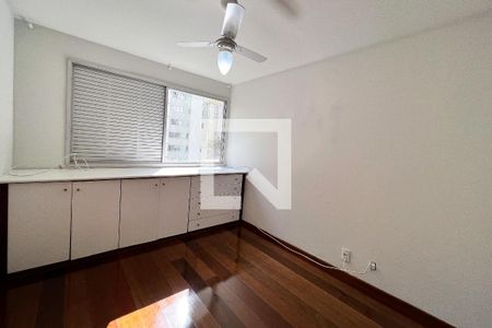 Quarto 1 de apartamento para alugar com 3 quartos, 90m² em Vila Uberabinha, São Paulo