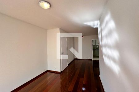 Sala de apartamento para alugar com 3 quartos, 90m² em Vila Uberabinha, São Paulo
