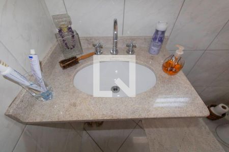 Casa à venda com 90m², 3 quartos e sem vaga Casa à venda com 90m², 3 quartos e sem vagaCasa 2 Banheiro Suíte