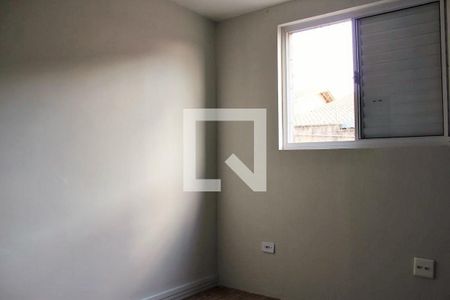 Quarto de apartamento para alugar com 2 quartos, 44m² em Vila Miranda, Itaquaquecetuba