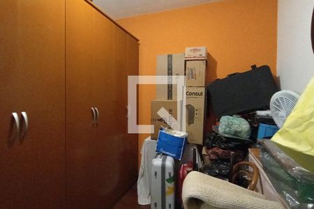 Casa à venda com 370m², 4 quartos e 4 vagas Casa à venda com 370m², 4 quartos e 4 vagasQuarto 2