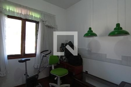 Casa à venda com 370m², 4 quartos e 4 vagas Casa à venda com 370m², 4 quartos e 4 vagasQuarto 3