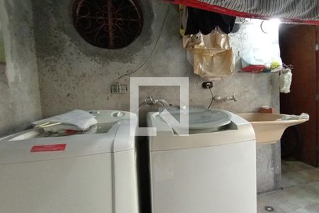 Casa à venda com 370m², 4 quartos e 4 vagas Casa à venda com 370m², 4 quartos e 4 vagasÁrea de Serviço