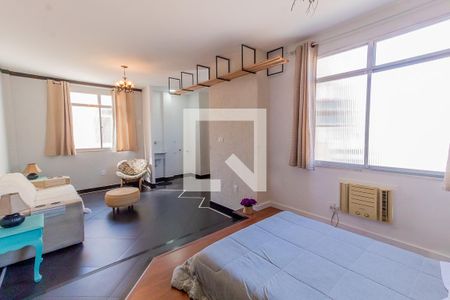 Sala/Quarto de kitnet/studio para alugar com 1 quarto, 45m² em Centro, Rio de Janeiro