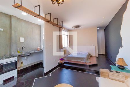 Sala/Quarto de kitnet/studio para alugar com 1 quarto, 45m² em Centro, Rio de Janeiro