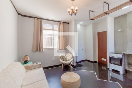 Sala/Quarto de kitnet/studio para alugar com 1 quarto, 45m² em Centro, Rio de Janeiro