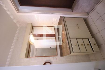 Apartamento à venda com 187m², 4 quartos e 3 vagasBanheiro