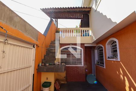 Casa para alugar com 164m², 3 quartos e 3 vagasQuintal