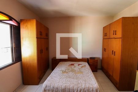 Casa para alugar com 164m², 3 quartos e 3 vagasQuarto 2