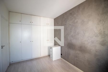 Apartamento à venda com 68m², 2 quartos e 1 vagaQuarto 2