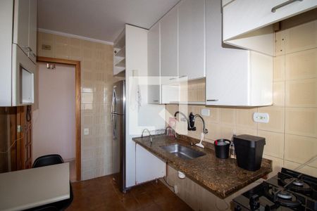 Apartamento à venda com 68m², 2 quartos e 1 vagaCozinha