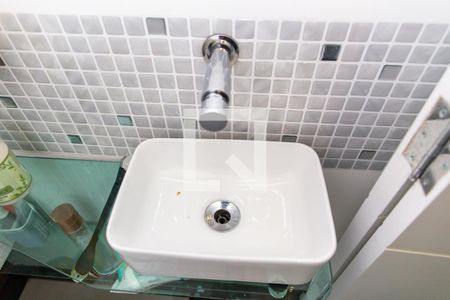 Casa para alugar com 380m², 3 quartos e 2 vagasDetalhe Lavabo