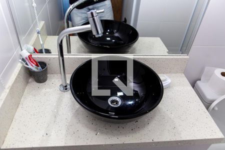 Casa para alugar com 380m², 3 quartos e 2 vagasDetalhe banheiro