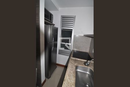 Studio para alugar com 35m², 1 quarto e 1 vagaGeladeira