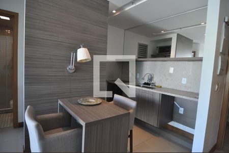 Studio para alugar com 35m², 1 quarto e 1 vagaCozinha - Armários
