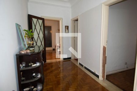 Apartamento à venda com 215m², 4 quartos e 1 vagaSaleta