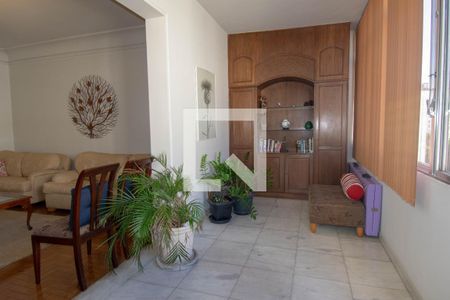 Apartamento à venda com 215m², 4 quartos e 1 vagaVaranda da Sala