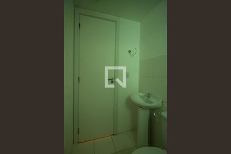 Apartamento à venda com 47m², 2 quartos e 1 vaga Apartamento à venda com 47m², 2 quartos e 1 vagaBanheiro
