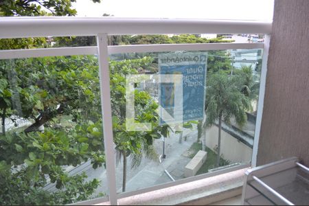 Apartamento para alugar com 78m², 3 quartos e 1 vagaPlaquinha instalada na varanda