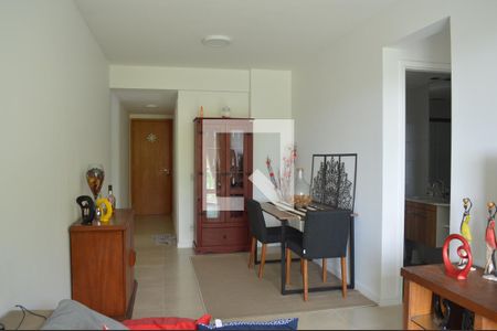 Sala de apartamento para alugar com 3 quartos, 78m² em Taquara, Rio de Janeiro