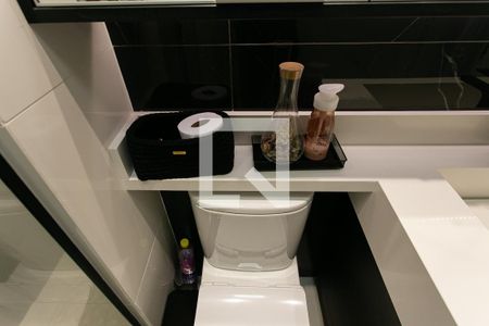 Apartamento à venda com 73m², 3 quartos e 1 vaga Apartamento à venda com 73m², 3 quartos e 1 vagaBanheiro