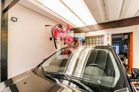 Casa à venda com 113m², 2 quartos e 1 vaga Casa à venda com 113m², 2 quartos e 1 vagaGaragem