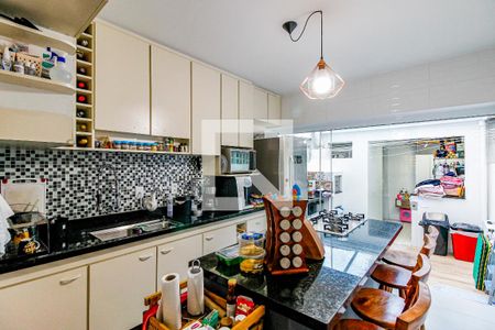 Casa à venda com 113m², 2 quartos e 1 vaga Casa à venda com 113m², 2 quartos e 1 vagaCozinha