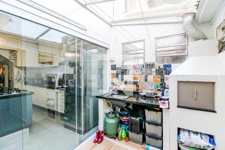 Casa à venda com 113m², 2 quartos e 1 vaga Casa à venda com 113m², 2 quartos e 1 vagaÁrea de Serviço