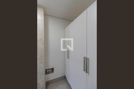 Casa à venda com 300m², 3 quartos e 6 vagasÁrea de Serviço