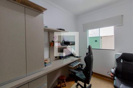 Casa à venda com 300m², 3 quartos e 6 vagasQuarto