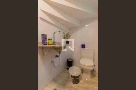 Casa à venda com 300m², 3 quartos e 6 vagasLavabo Churrasqueira