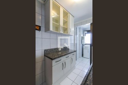 Apartamento para alugar com 80m², 3 quartos e sem vagaCozinha