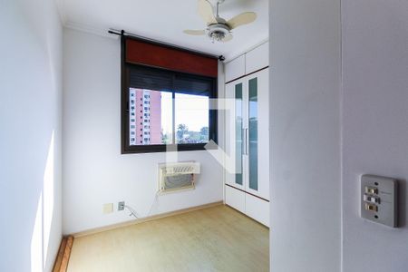 Quarto 1 de apartamento para alugar com 3 quartos, 80m² em Jardim Carvalho, Porto Alegre
