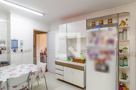 Apartamento à venda com 180m², 4 quartos e 2 vagas Apartamento à venda com 180m², 4 quartos e 2 vagasCozinha