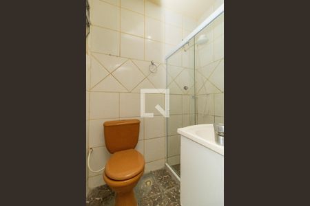 Banheiro de casa para alugar com 1 quarto, 40m² em Olaria, Rio de Janeiro