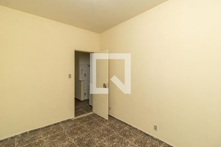 Quarto  de casa para alugar com 1 quarto, 40m² em Olaria, Rio de Janeiro